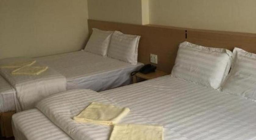 Phuong Ly Ly Hotel 3*
